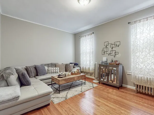 8384 116th St APT 4C, Queens, NY 11418