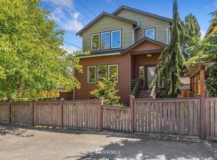 801 NW 88th St, Seattle, WA 98117