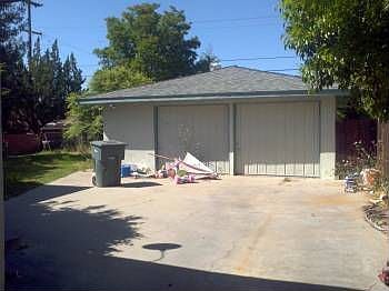 2nd image of 546 W Terrace Ave