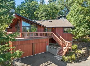 595 Weller Ln, Ashland, OR
