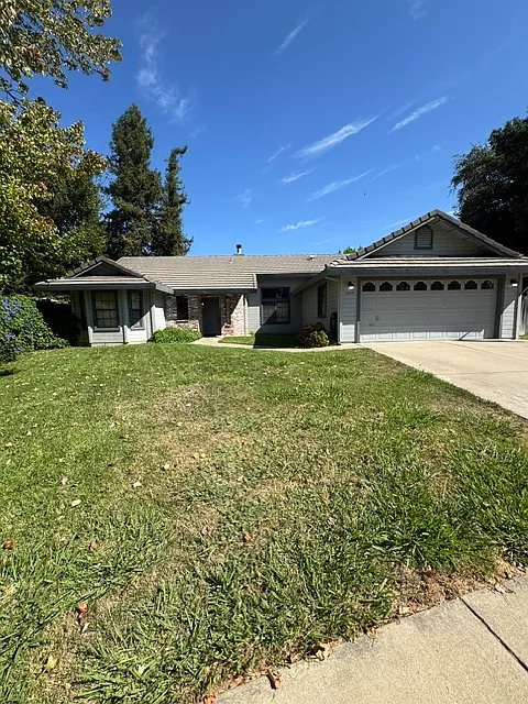629 Vineyards Ct