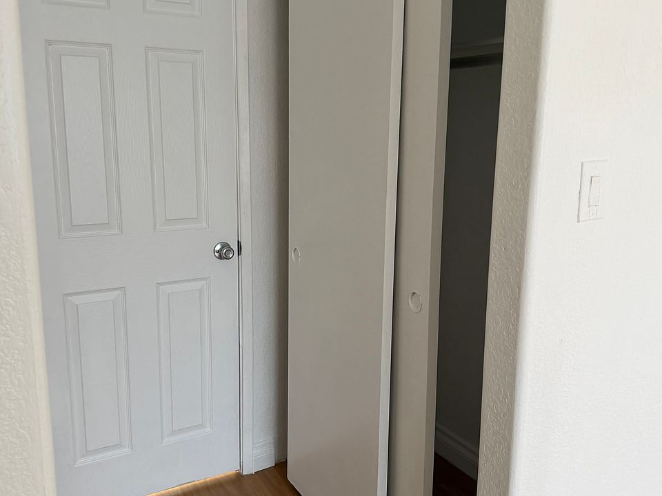 1st image of 5076 S Rainbow Blvd Unit 202