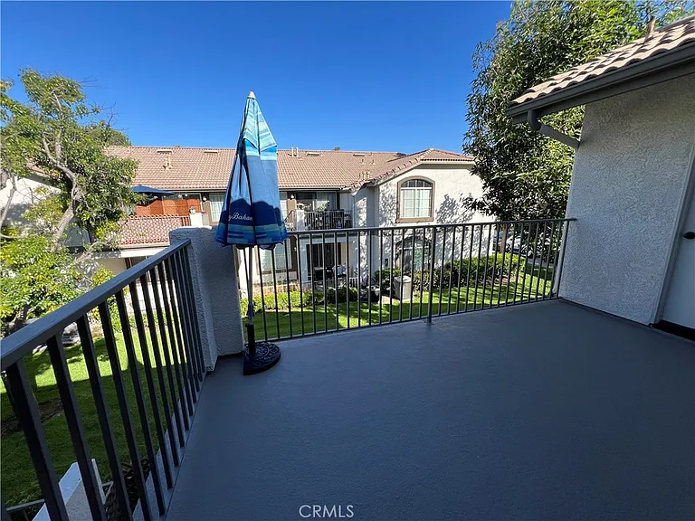 271 Chaumont Cir — Photo 13