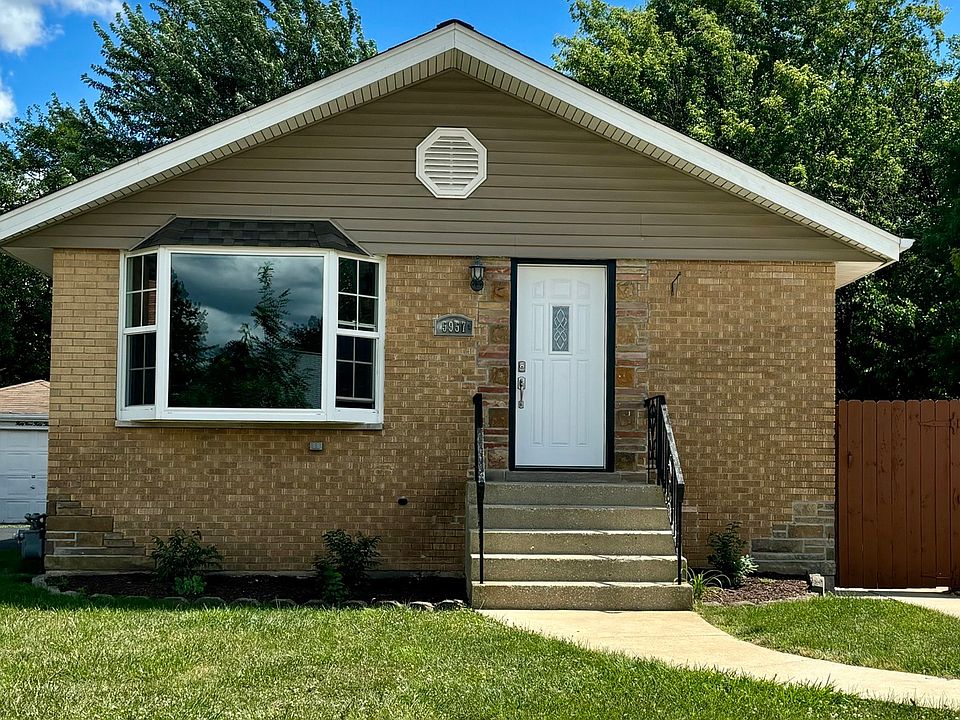 1st image of 5957 W 89th St
