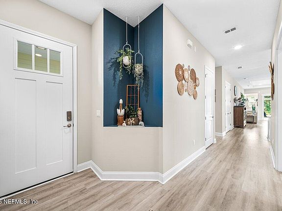 5th image of 9853 CRAVEN Road