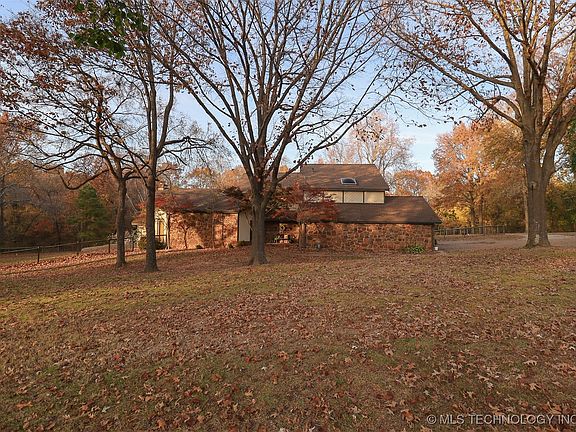 3rd image of 13933 S 198th East Ave