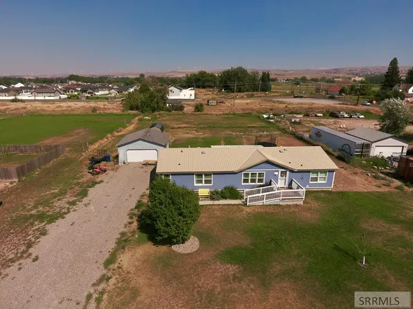 3219 S Niel Dr, Idaho Falls, ID 83406