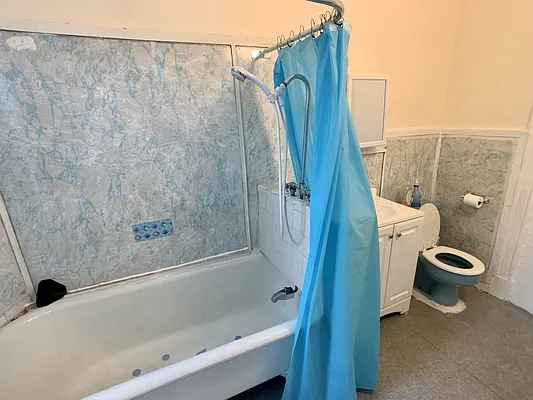 Rented by Highline Residential | media 15