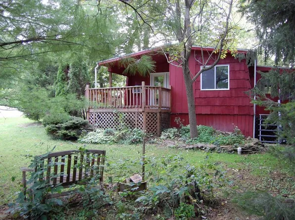 48 W High St, Ostrander, OH 43061