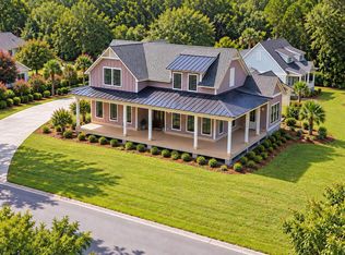 40 Carter Oaks Dr, Beaufort, SC 29907