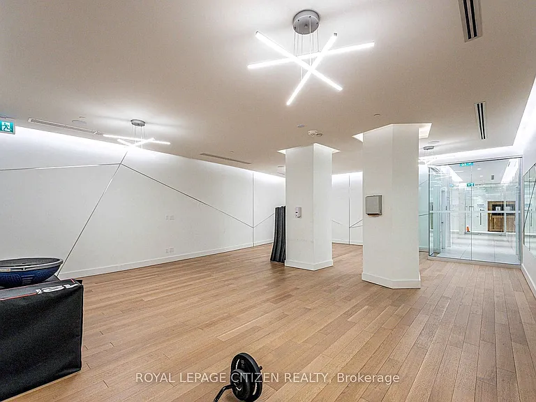 30 Ordnance St #2402 — Photo 49