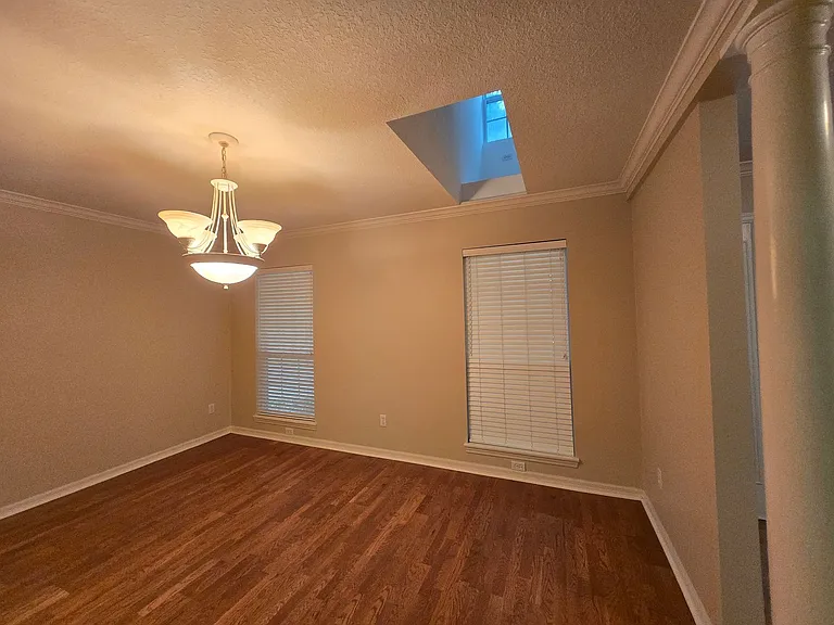 436 SE 4th Ave — Photo 10