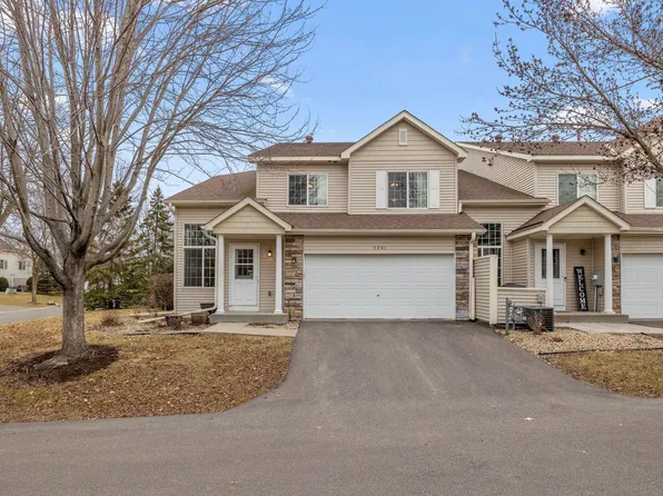 5221 207th St N, Forest Lake, MN 55025