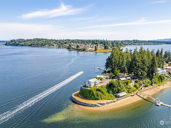 5th image of 2942 Steamboat Island Loop NW