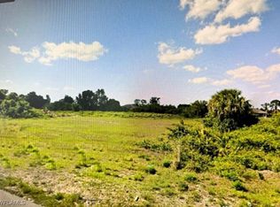 467 Rajah St, Lehigh Acres, FL 33974