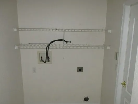 401 Harbour Lights Dr — Photo 21