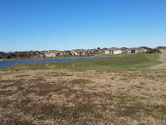 4th image of 7702 S 97th Bay