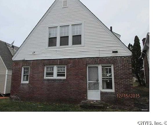 5th image of 2640 E Fayette St
