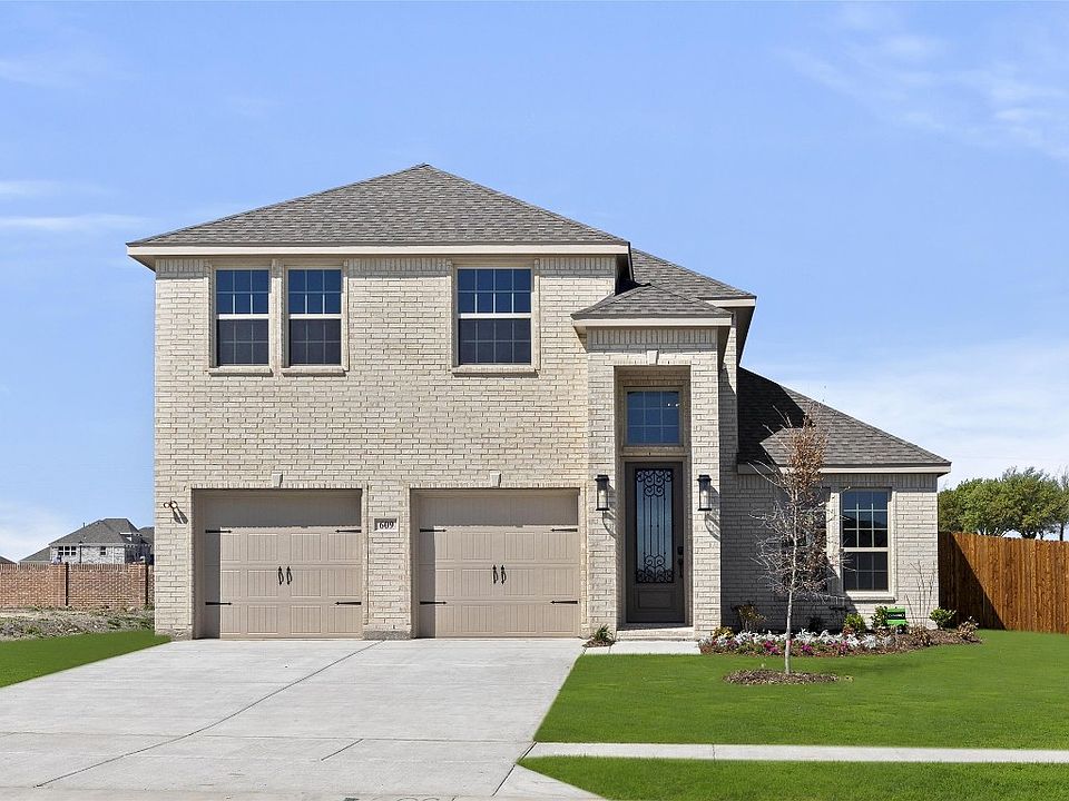 1st image of 609 Curtiss Dr