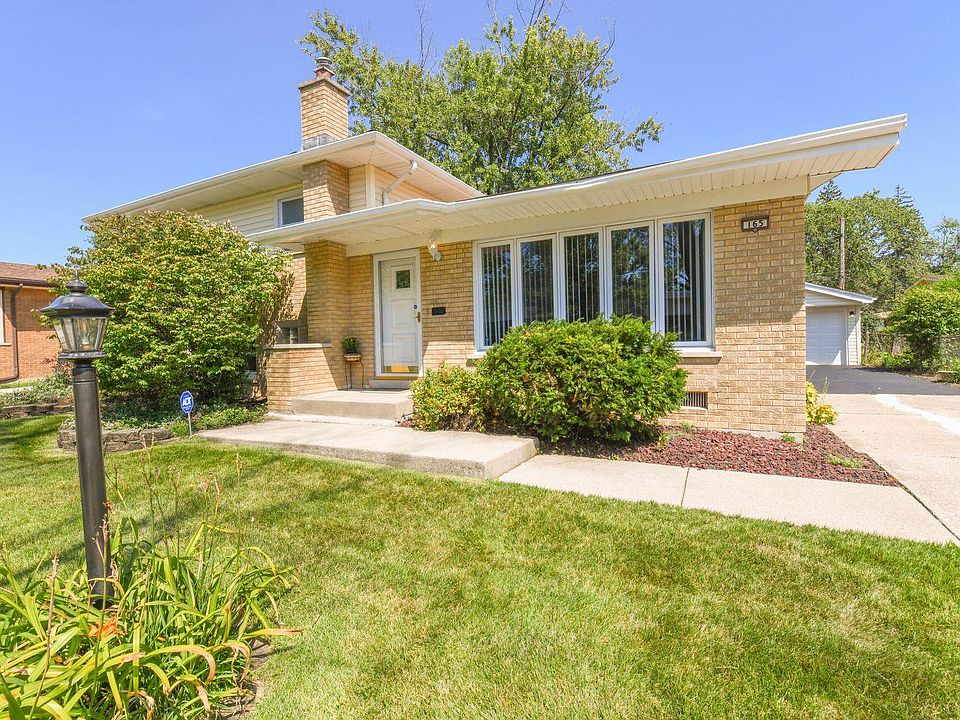 1st image of 165 Serena Dr