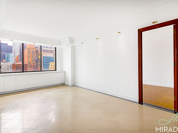 3rd image of 200 E 65th St #19K