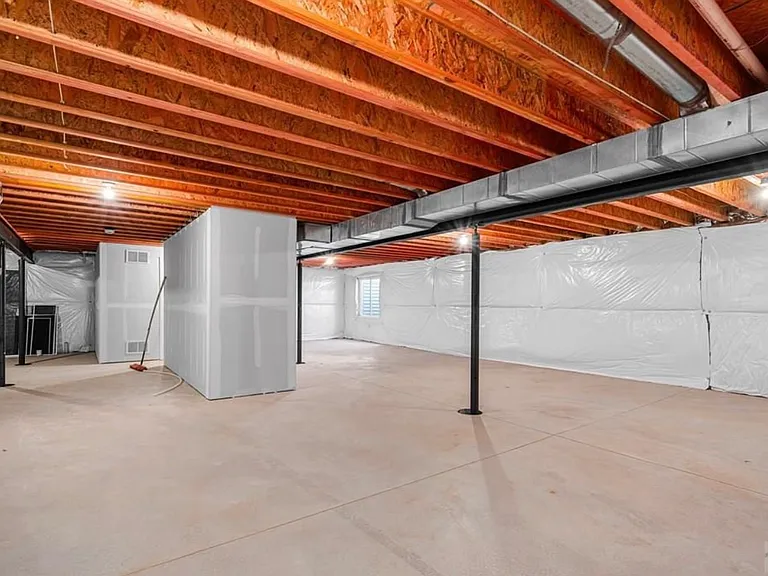 481 S Laporte Dr — Photo 21