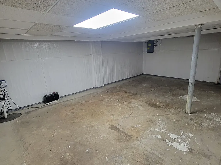 1702 Terrace Ave — Photo 16