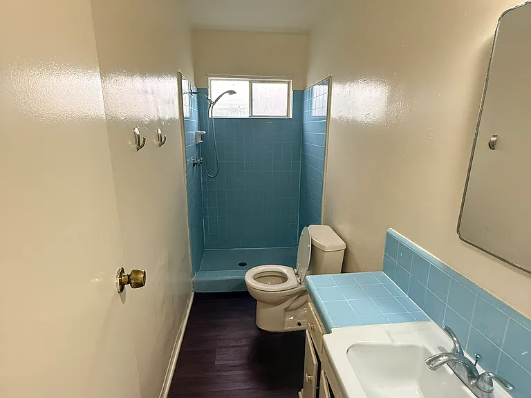 3920 W 113th St #5 — Photo 14
