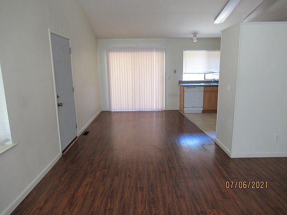 5th image of 56 Lacam Cir