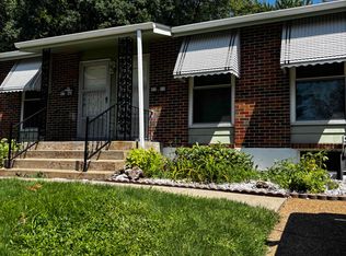 3738 Dixie Dr, Saint Ann, MO 63074