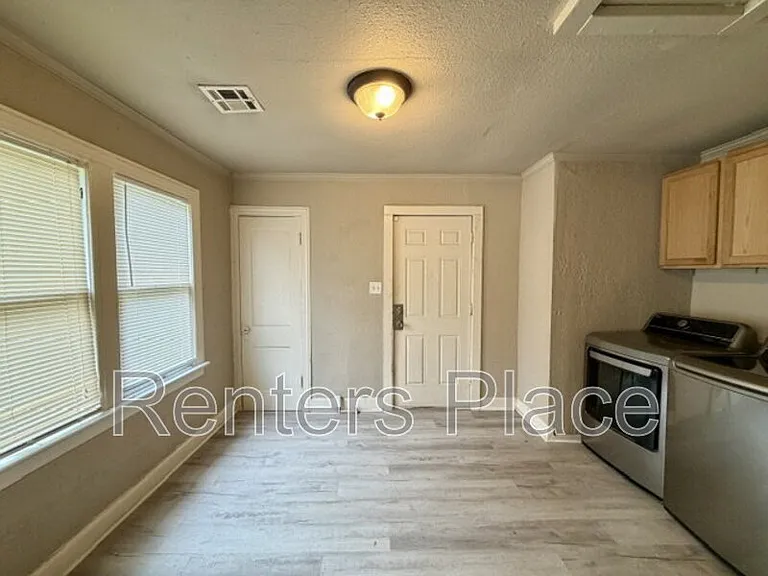 1815 N Boston Pl — Photo 22