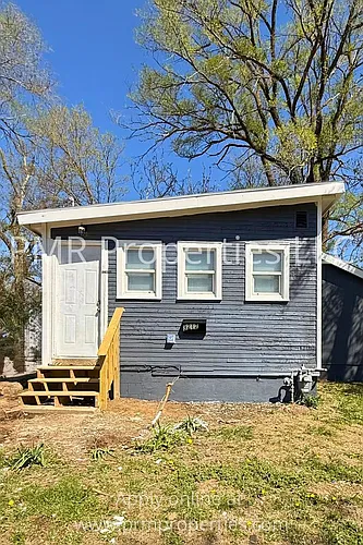 3212 N 39th St Photo 1