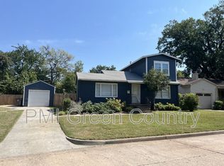 2567 E 17th St, Tulsa, OK 74104