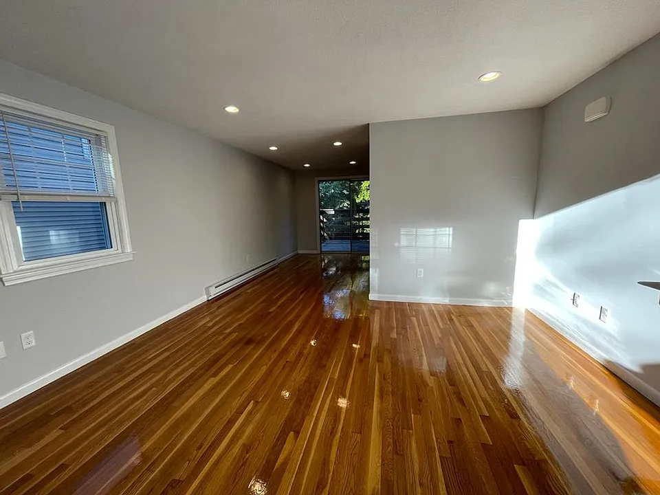 19-21 Orient Ave