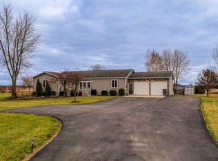 7446 N Lapeer Rd, Fostoria, MI 48435