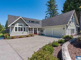 877 Medsker Rd, Sequim, WA 98382