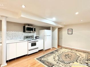 134 Purcell Cres #2, Vaughan, ON L6A3C7