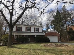 1533 King Charles Dr, Pittsburgh, PA 15237
