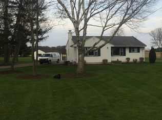 9819 Clinton Rd, Manchester, MI 48158