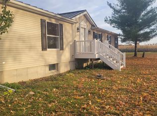 4781 E Litchfield Rd, Jonesville, MI 49250