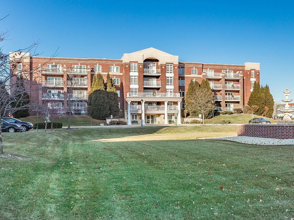 1st image of 7091 W Touhy Ave APT 208