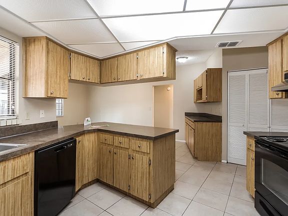 3rd image of 1701 Dove Field Pl