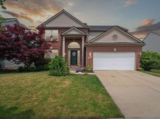 7769 Paint Creek Dr, Ypsilanti, MI 48197