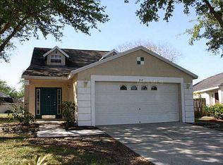 707 Orchard Isle Ct, Valrico, FL 33594