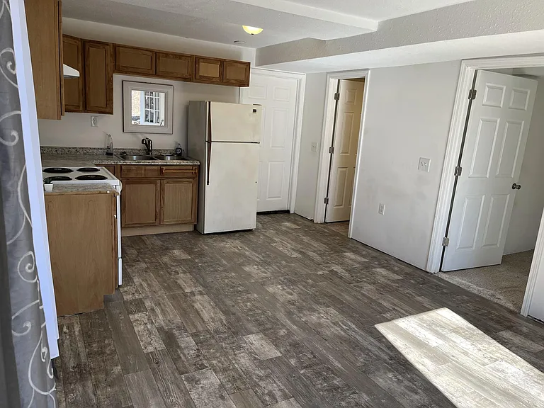 1046 S Maguire Ter #A — Photo 5