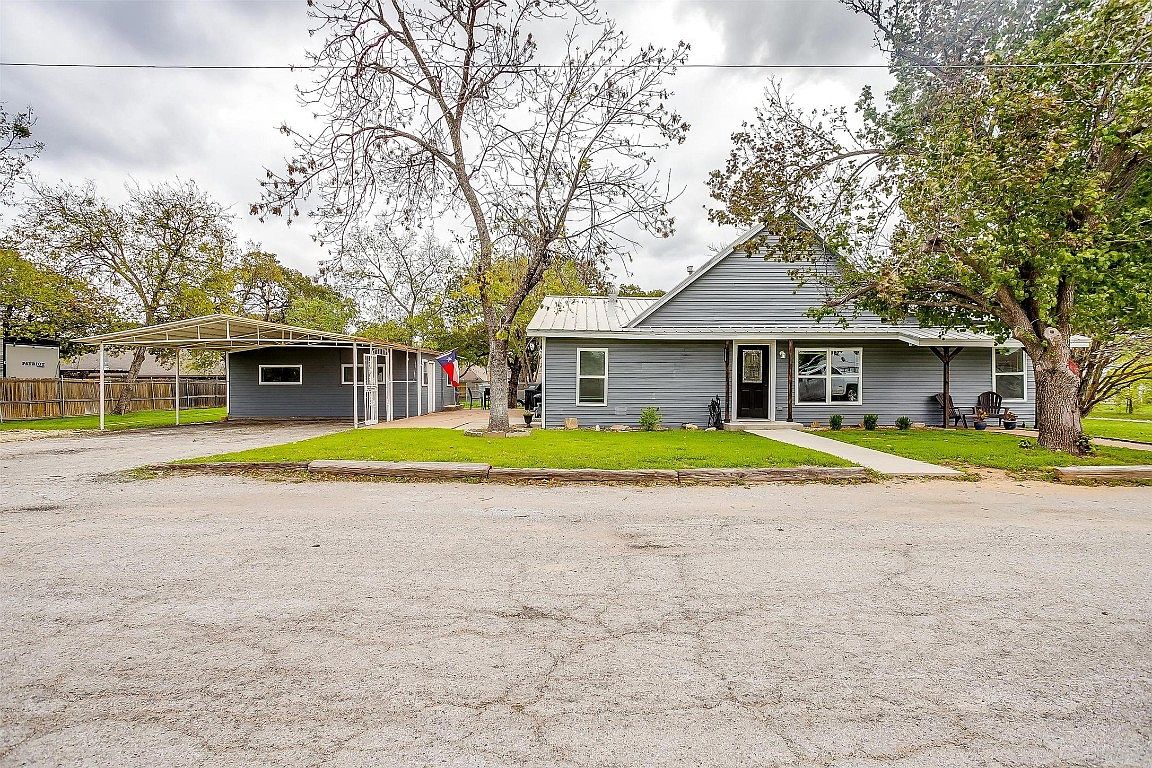 110 N Line St, Weatherford, TX 76086 | Zillow