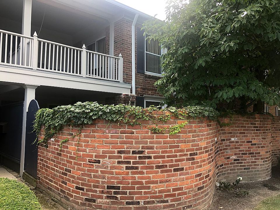 1st image of 2119 Cottingham Dr