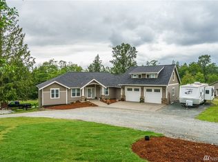 8211 Avery Ln, Sedro Woolley, WA 98284