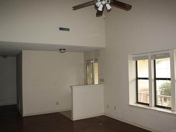 2nd image of 9472 Cherrywood Dr