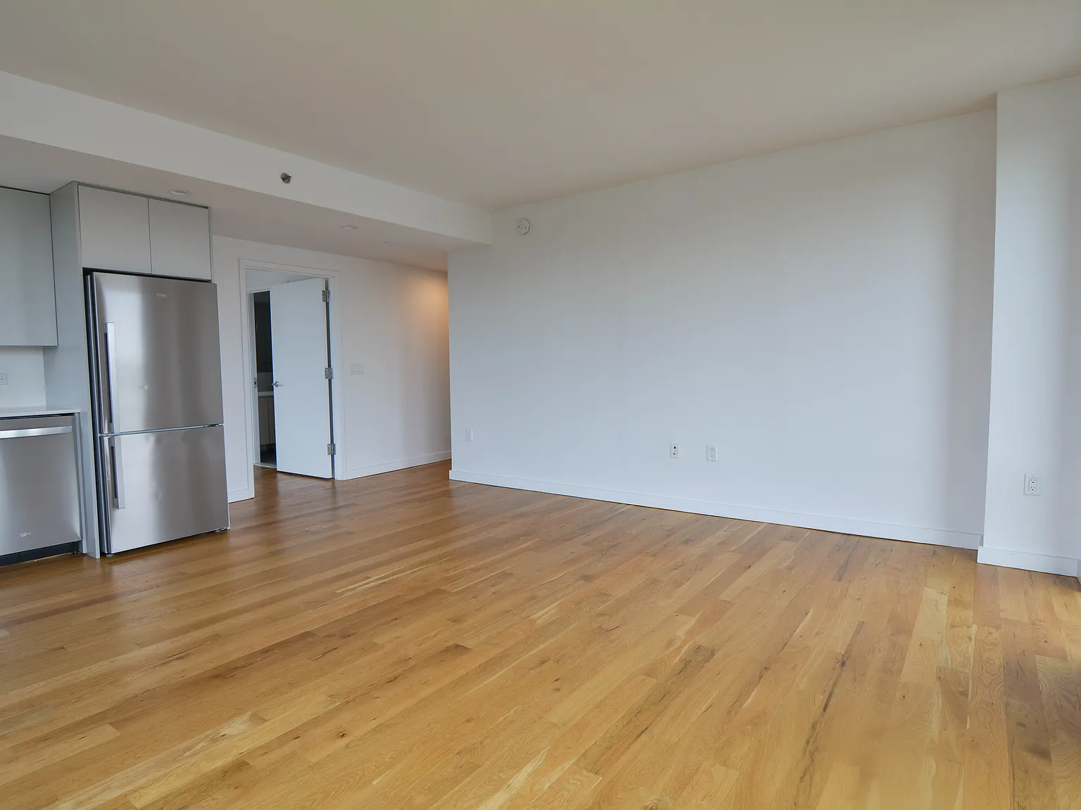 123 Hope Street — Photo 3